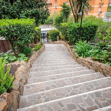 Terry's Place Апартаменты *