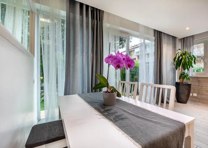 Terry's Place アパート *